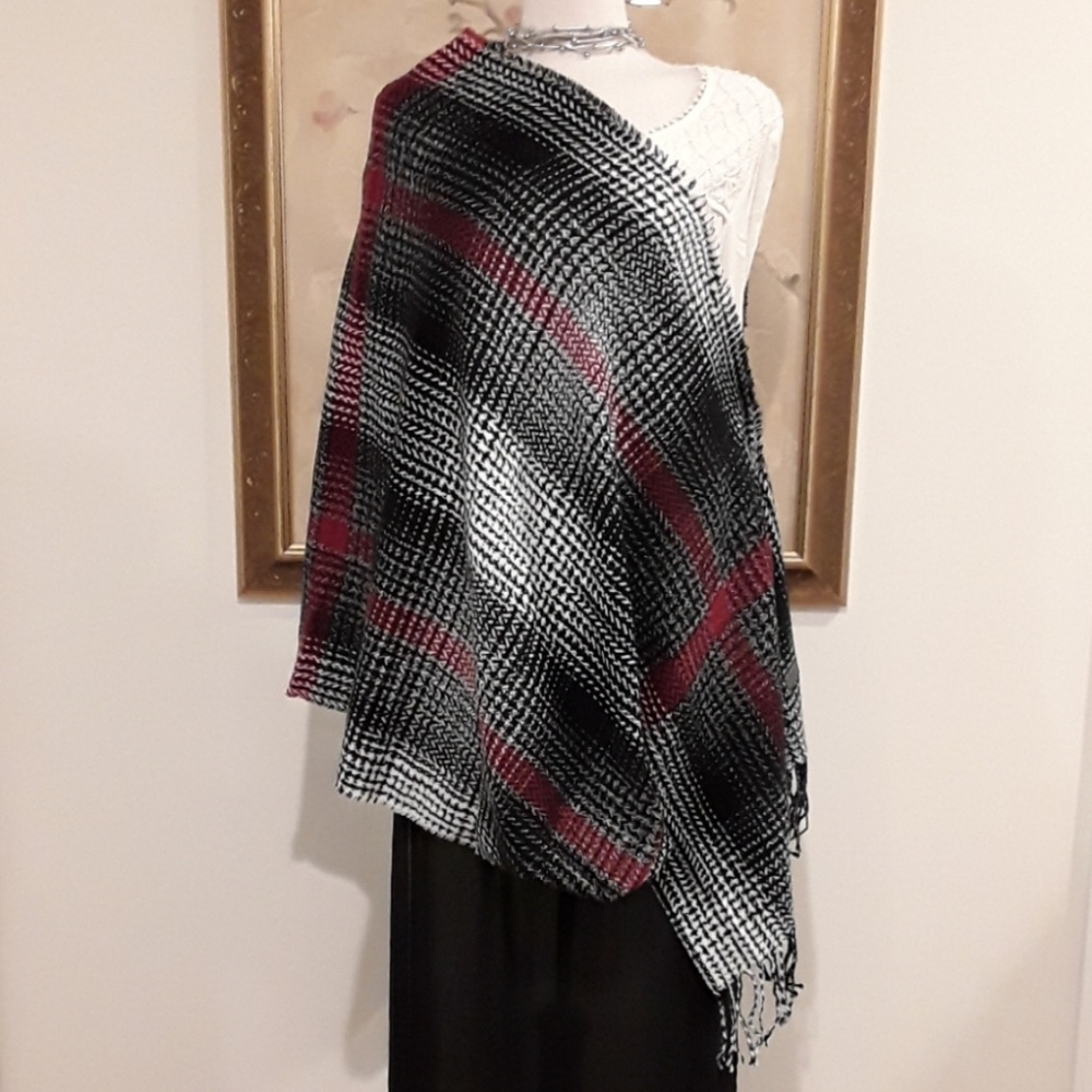 NEW  Plaid Wrist Sleeve Wrap Scarf